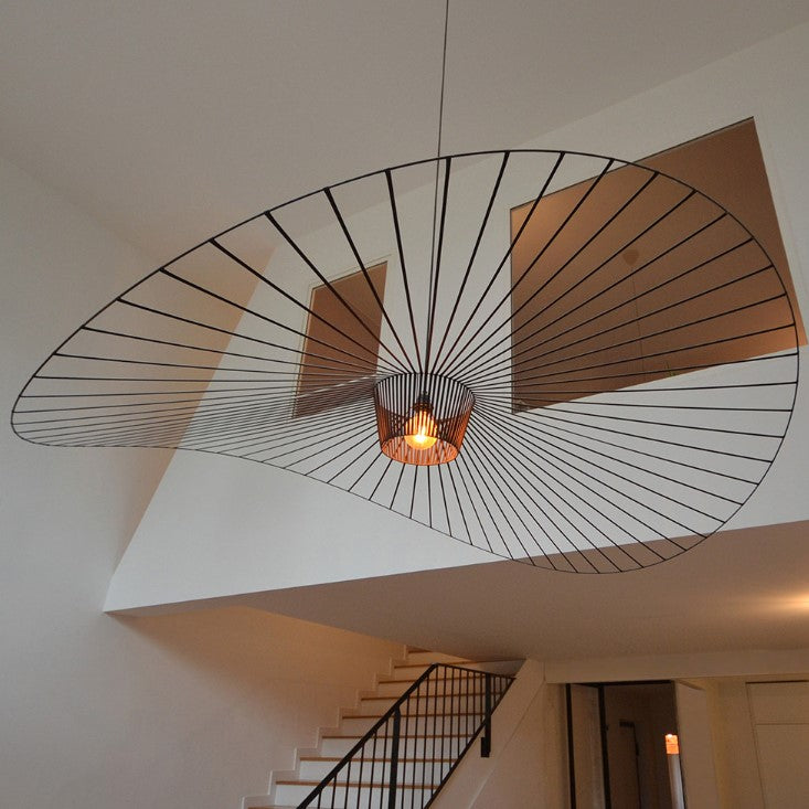 Suspension style capeline au design moderne