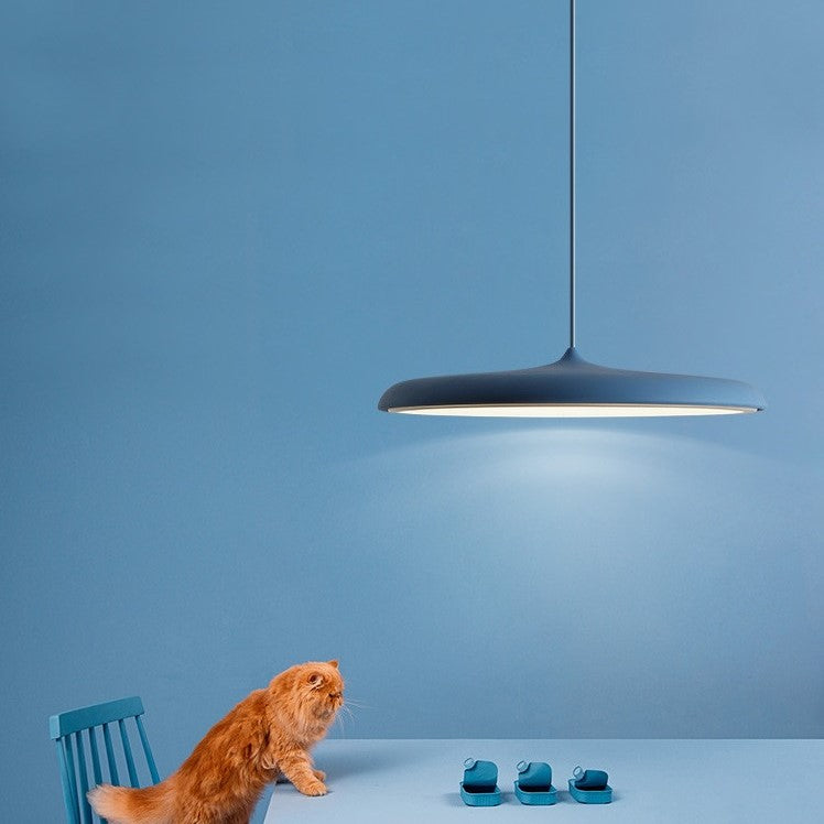 Suspension à LED au design nordique et circulaire en forme de disque