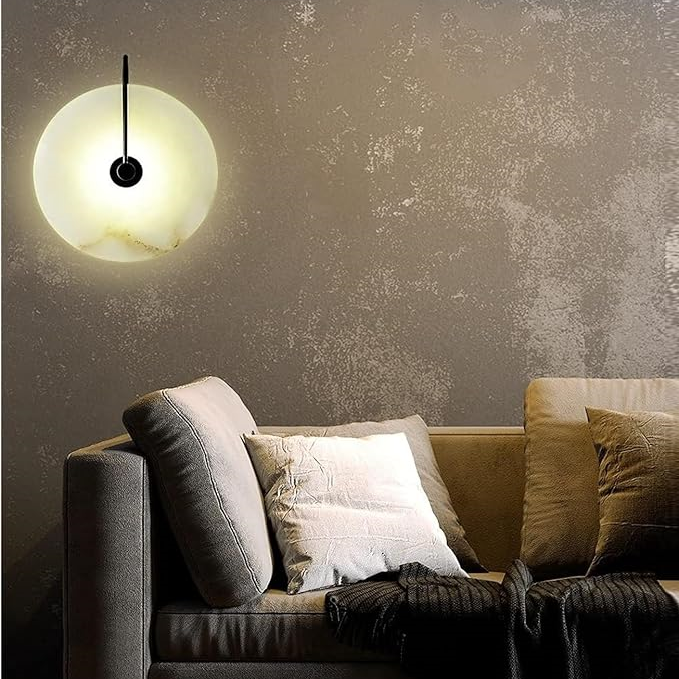 Applique murale en marbre blanc naturel et métal noir ou doré