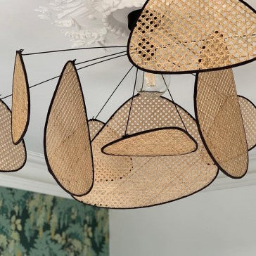 Lustre aérien en cannage rotin et style rétro