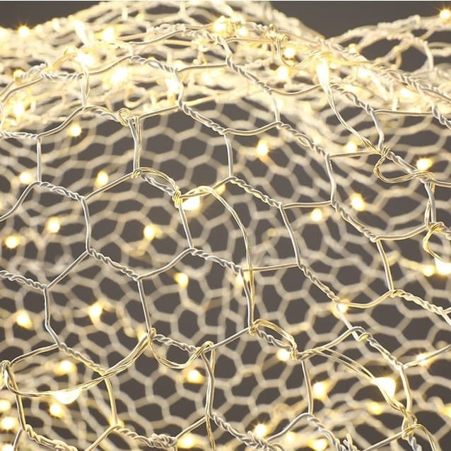 Lustre en forme de nuage, en maille métallique or ou argent