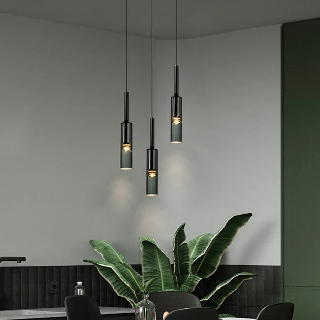 Luminaire suspendu en verre gris fumé au design moderne en forme de bouteille