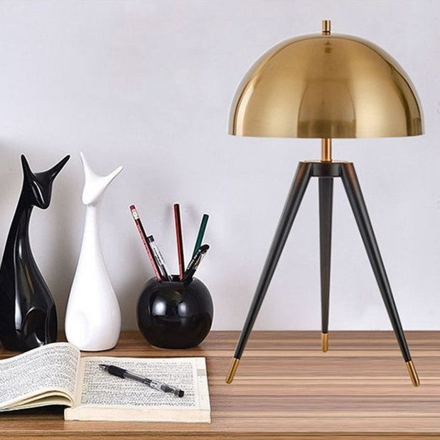 Lampadaire style champignon doré