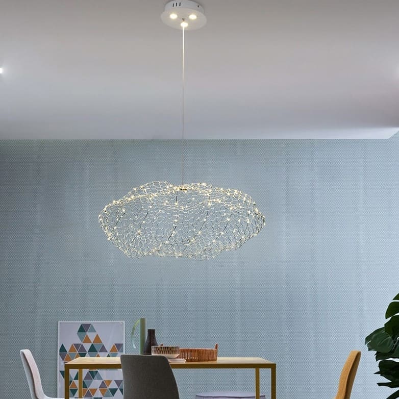 Lustre en forme de nuage, en maille métallique or ou argent