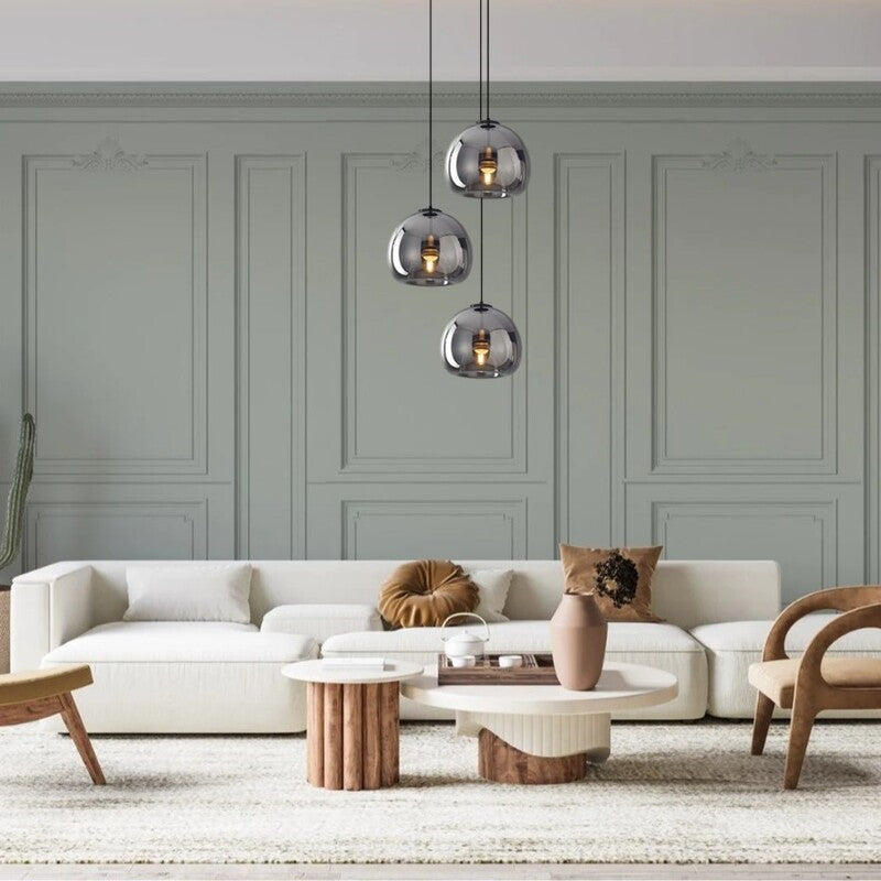 Suspension en verre teinté fumé au design moderne