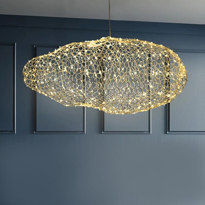 Lustre en forme de nuage, en maille métallique or ou argent