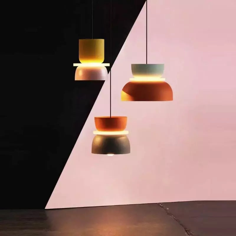 Suspension macaron au design coloré