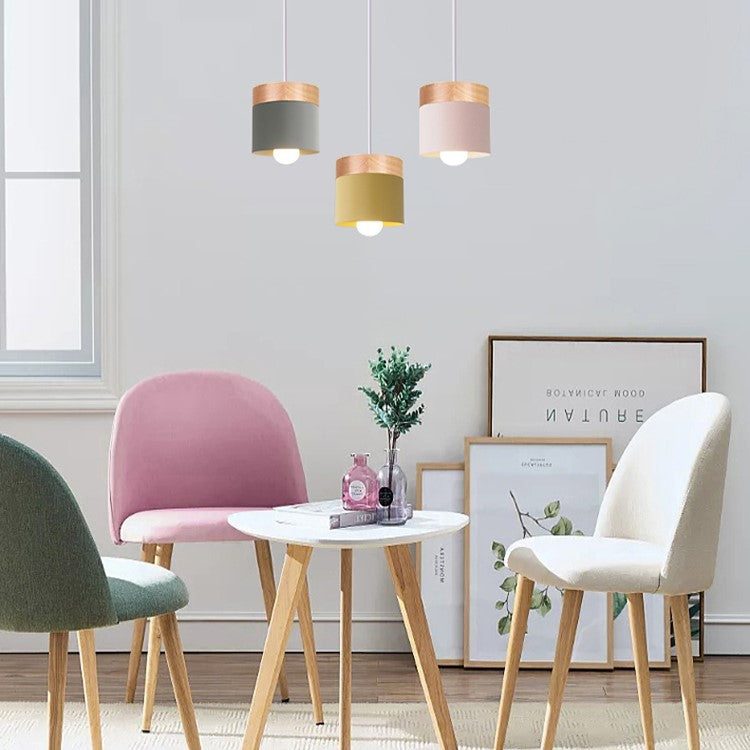 Lustre suspension bois et métal coloré style nordique