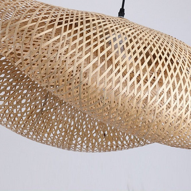 Suspension tressée en bambou naturel au style bohème et scandinave