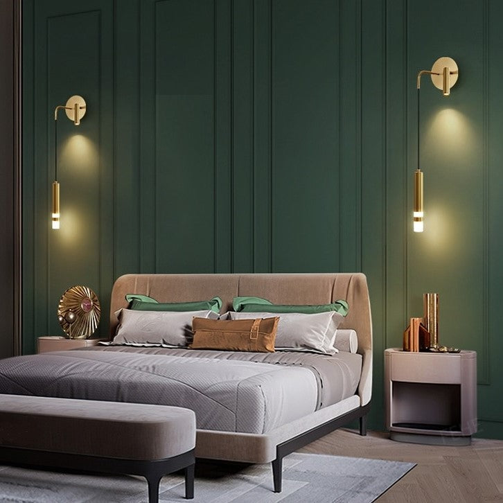 Applique murale pendante en aluminium noir et or au design moderne et minimaliste