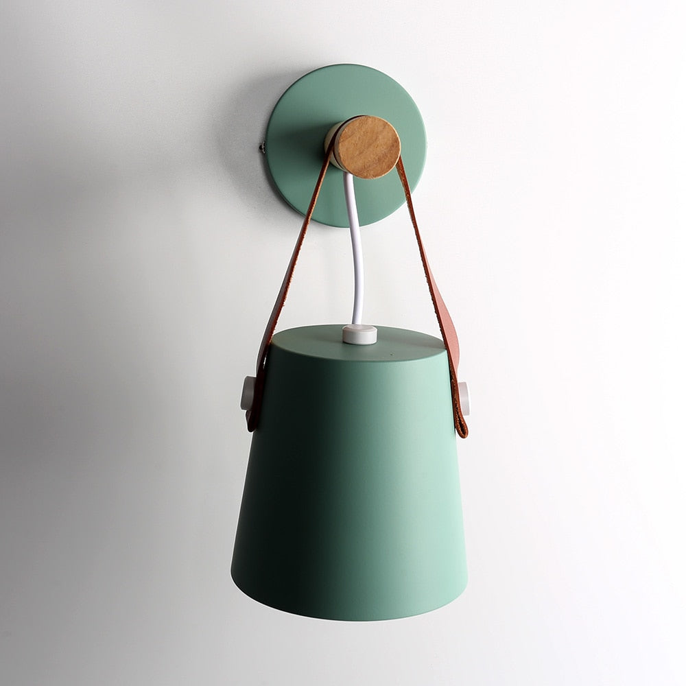 Applique murale moderne en bois et métal