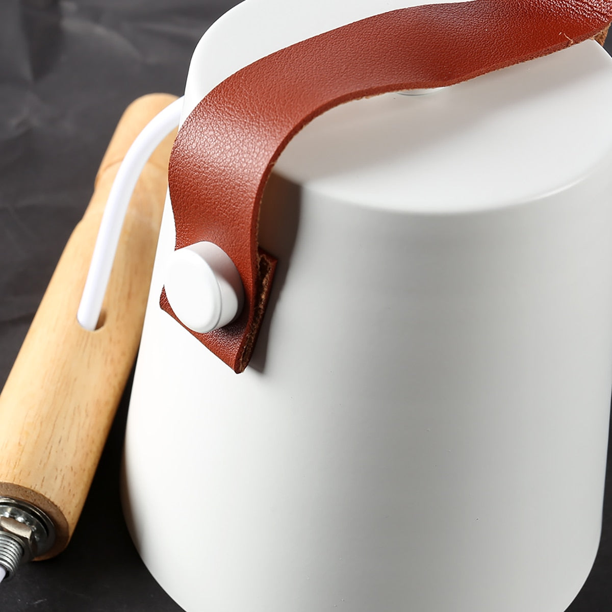 Applique murale moderne en bois et métal