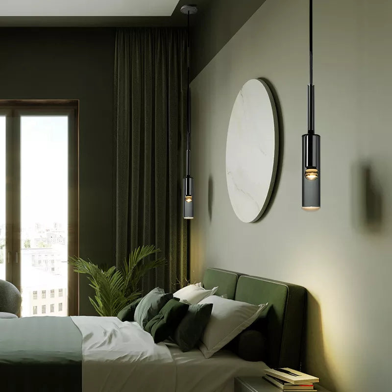 Luminaire suspendu en verre gris fumé au design moderne en forme de bouteille