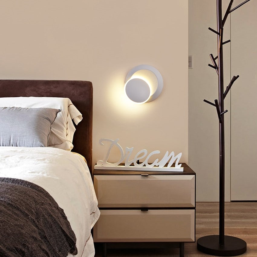 Applique murale LED ronde dorée rotative 360° au design moderne