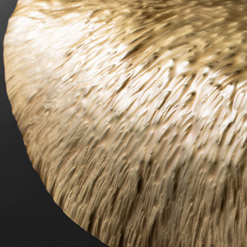 Elegante Pendelleuchte | Gehämmerte Kupferspäne