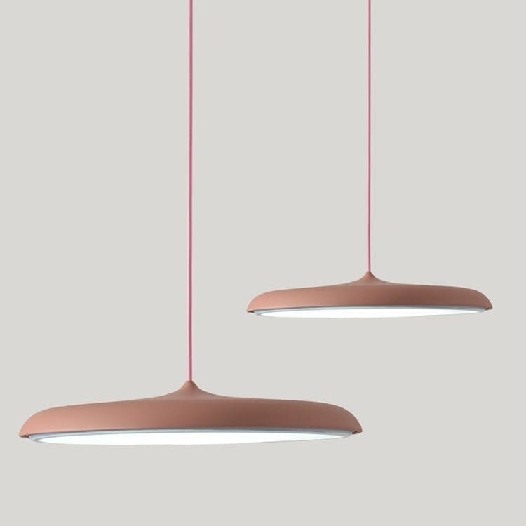 Suspension à LED au design nordique et circulaire en forme de disque