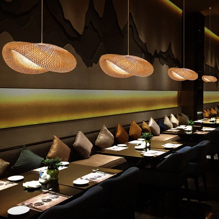 Suspension tressée en bambou naturel au style bohème et scandinave