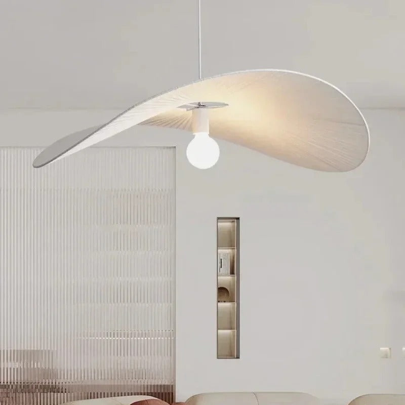 Suspension capeline | Style wabi sabi