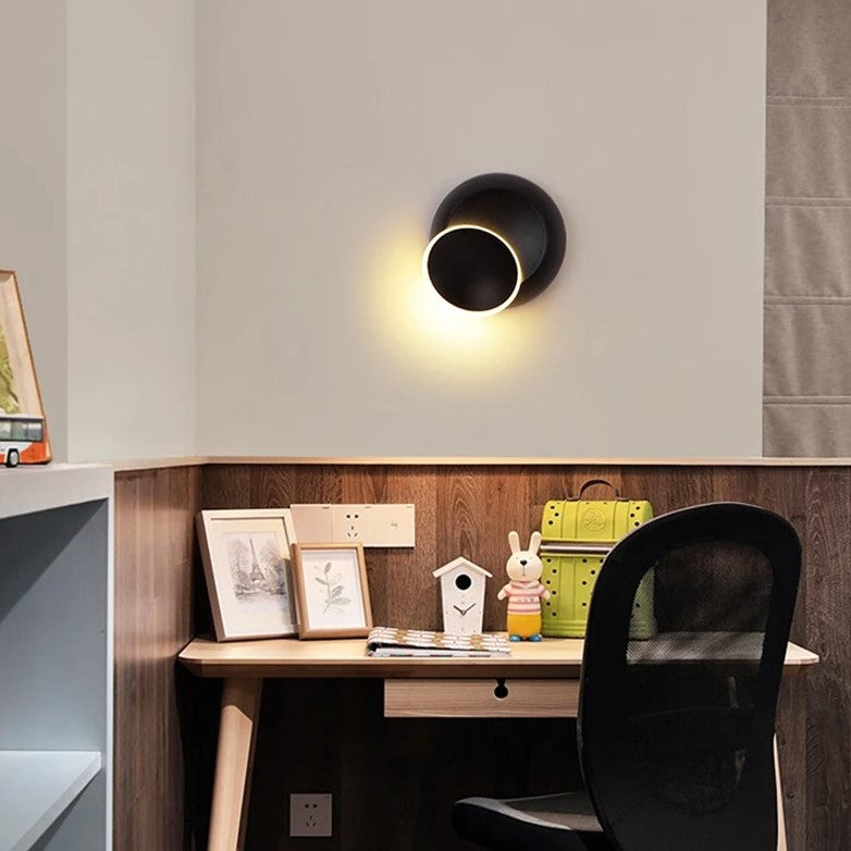 Applique murale LED ronde dorée rotative 360° au design moderne