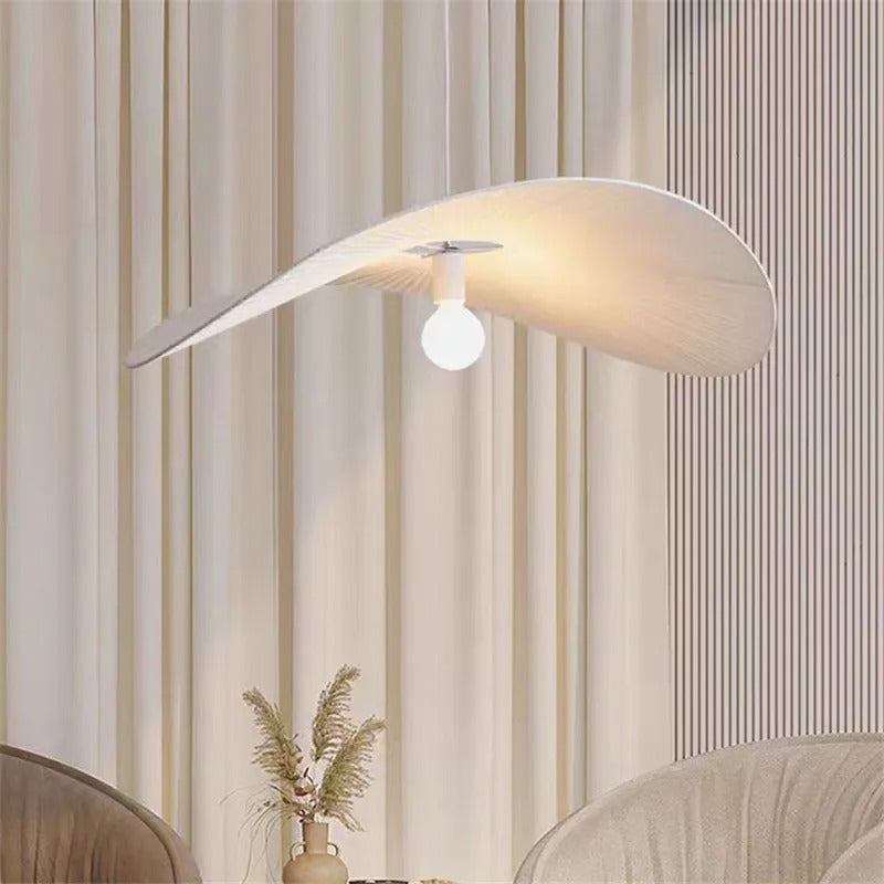 Suspension capeline | Style wabi sabi