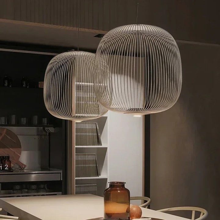 Suspension élégante et aérienne | Style contemporain