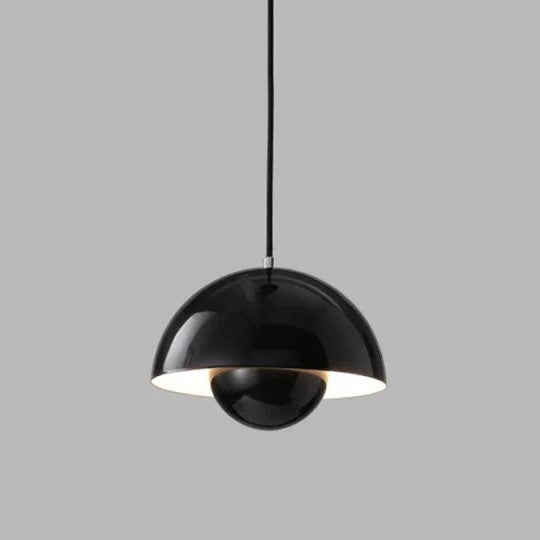 Suspension artistique au design coloré