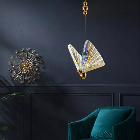 Suspension forme de papillon or et verre
