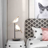 Lampe de chevet noire ornée d’oiseaux dorés
